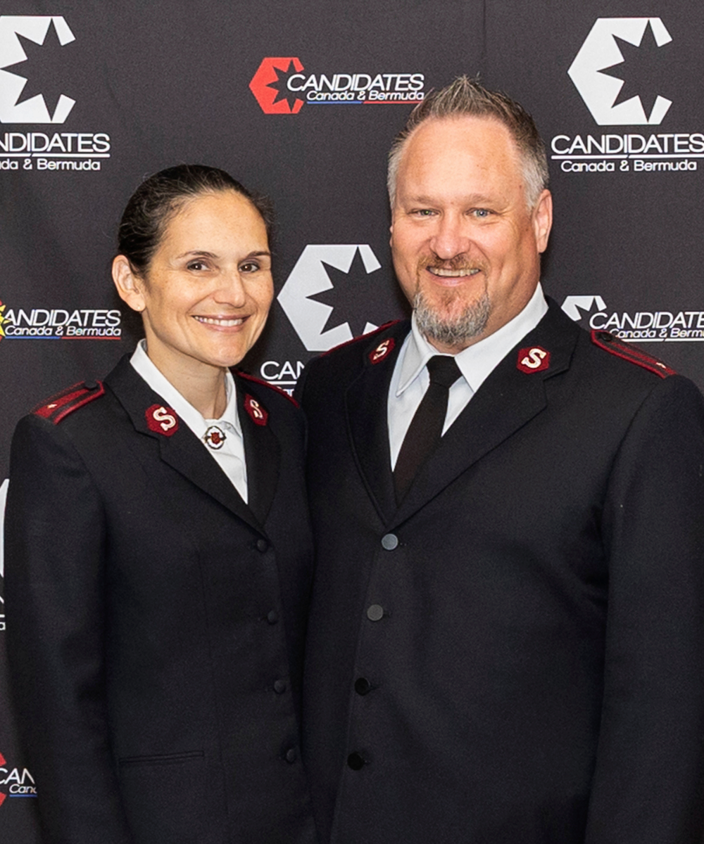 Image of Lieutenants Jeff Robertson and Miya Bradburn
